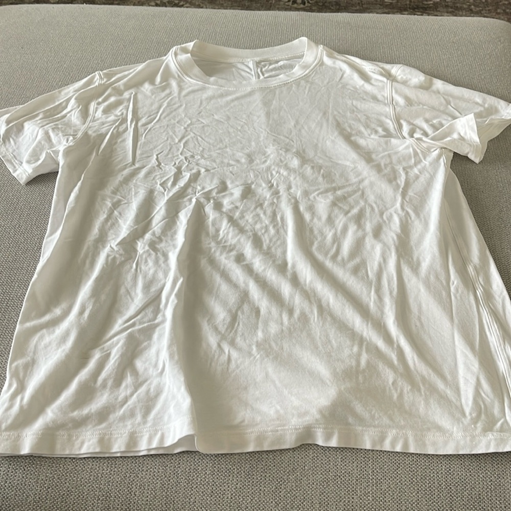Lululemon. Oversized white t shirt. Women